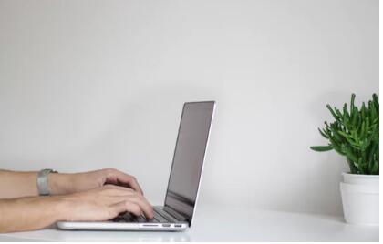 如何入門量化交易