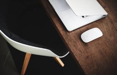 不要重復(fù)地犯愚蠢的錯誤