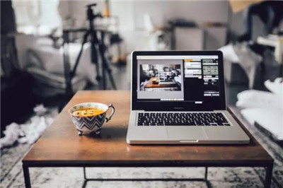 量化金融分析師薪資是多少