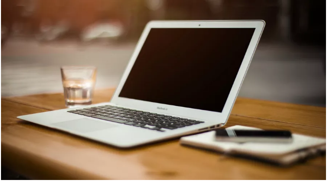 要關(guān)注行業(yè)動(dòng)態(tài)