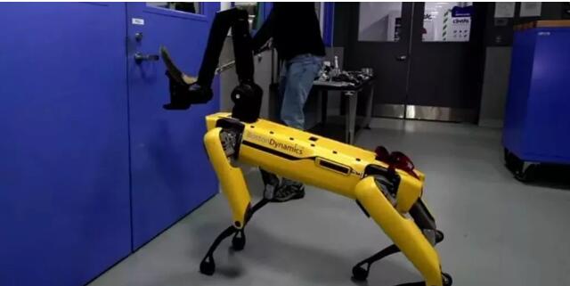 相關閱讀：波士頓動力創(chuàng)始人：SpotMini要成為機器人版的安卓平臺