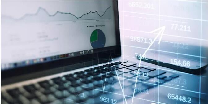 Quant 給了中國(guó)小哥半分鐘出境時(shí)間，估計(jì)是做Credit risk的