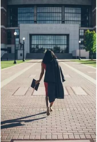 國(guó)內(nèi)其它合作院校也有很多哦，一起來(lái)看看有沒(méi)有你的母校吧