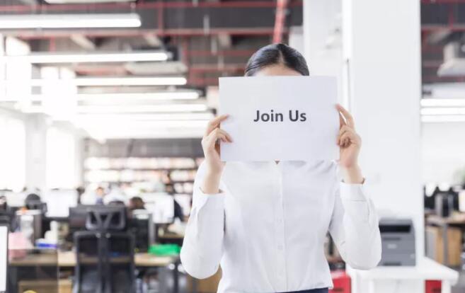 CFA持證人又比CFA三級(jí)高出54.5%