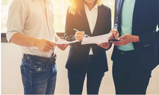 CFA考試護照信息如何更新