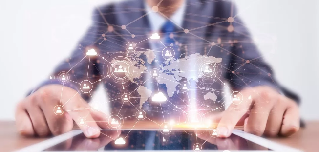 財務比率的常用標準有三種：歷史標準、經(jīng)驗標準、行業(yè)標準