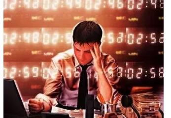 年薪的差距跟管理基金的業(yè)績(jī)和規(guī)模是不可分離