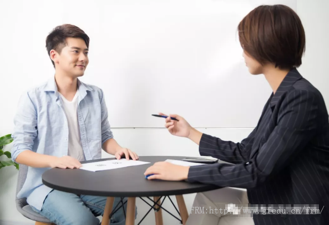 作為求職者都想多要點(diǎn)，但怎么巧妙的要到手，就需要以下六點(diǎn)聊天技巧