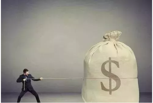 加強金融監(jiān)管，主要是防范發(fā)生系統(tǒng)性的金融風(fēng)險