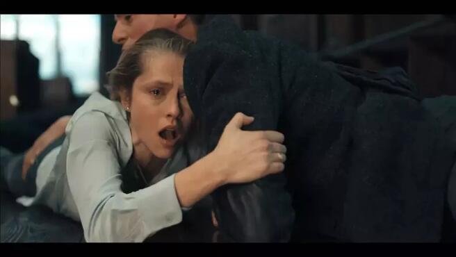 營(yíng)銷的時(shí)候付出了諸多的努力，現(xiàn)在又要被處罰，還追回以往的績(jī)效，