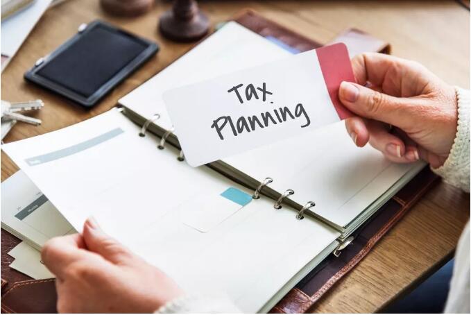 以往跨境稅收征管的盲點(diǎn)在于信息不對(duì)稱，如今障礙早已破除