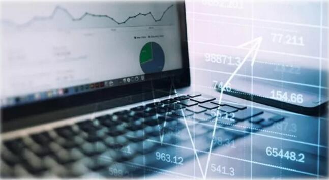 所以絕大部分理論都和屁股決定腦袋有關(guān)。