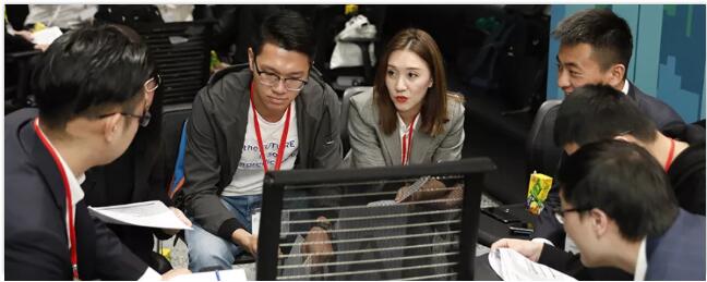 畢業(yè)后成功加入富通保險成為代理人，可獲學費資助高達50%