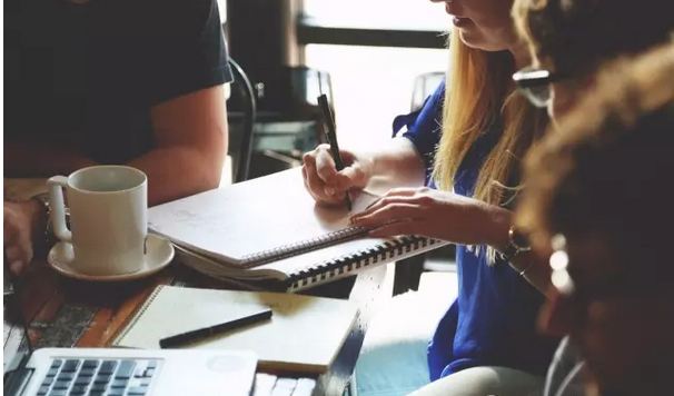 2017年版 四大會(huì)計(jì)師事務(wù)所的薪酬體系