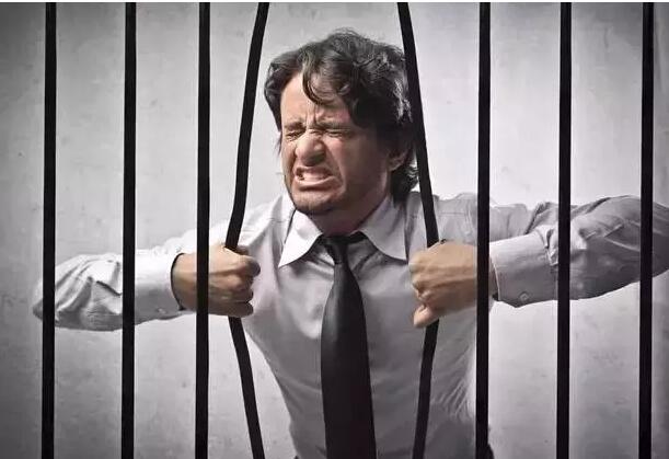 華爾街光鮮的另一面：等我死了再睡。很多鮮活的例子已經(jīng)驗證了